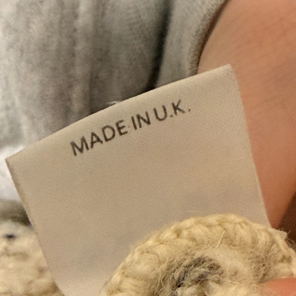 Acorn Beige Sweater with Festive Embroidery - Picture 6 of 9